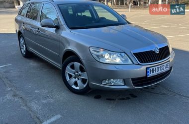 Универсал Skoda Octavia 2009 в Одессе