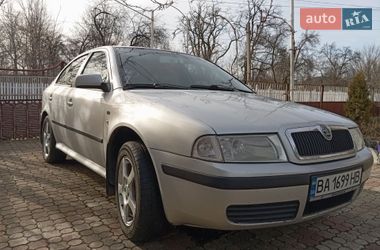 Ліфтбек Skoda Octavia 2006 в Саврані