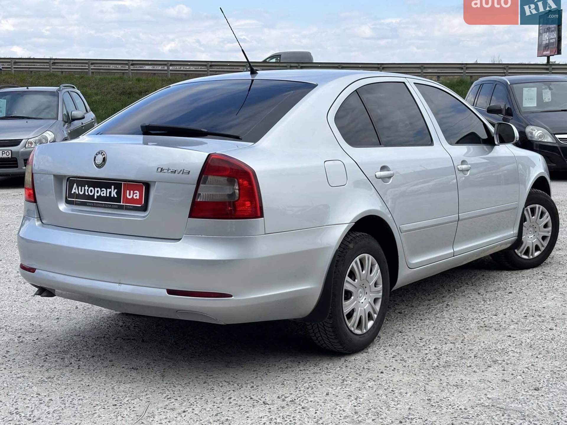 2010 Skoda Octavia - мініатюра 9