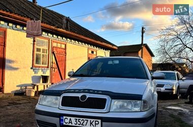 Универсал Skoda Octavia 2003 в Умани