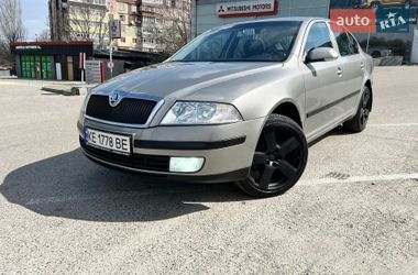 Лифтбек Skoda Octavia 2008 в Днепре