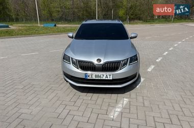 Универсал Skoda Octavia 2017 в Запорожье