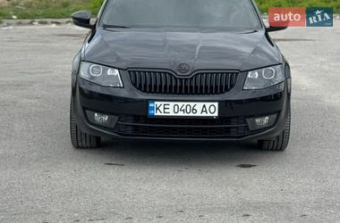 Лифтбек Skoda Octavia 2015 в Днепре