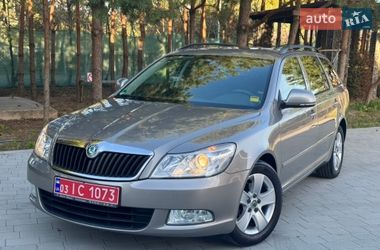 Универсал Skoda Octavia 2010 в Луцке