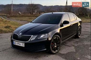 Лифтбек Skoda Octavia 2017 в Тячеве