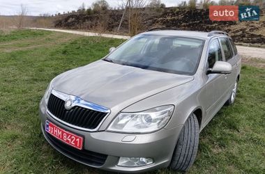 Універсал Skoda Octavia 2010 в Бродах