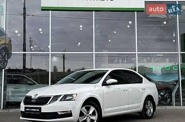 Лифтбек Skoda Octavia 2019 в Киеве