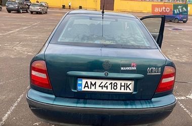 Лифтбек Skoda Octavia 1998 в Житомире