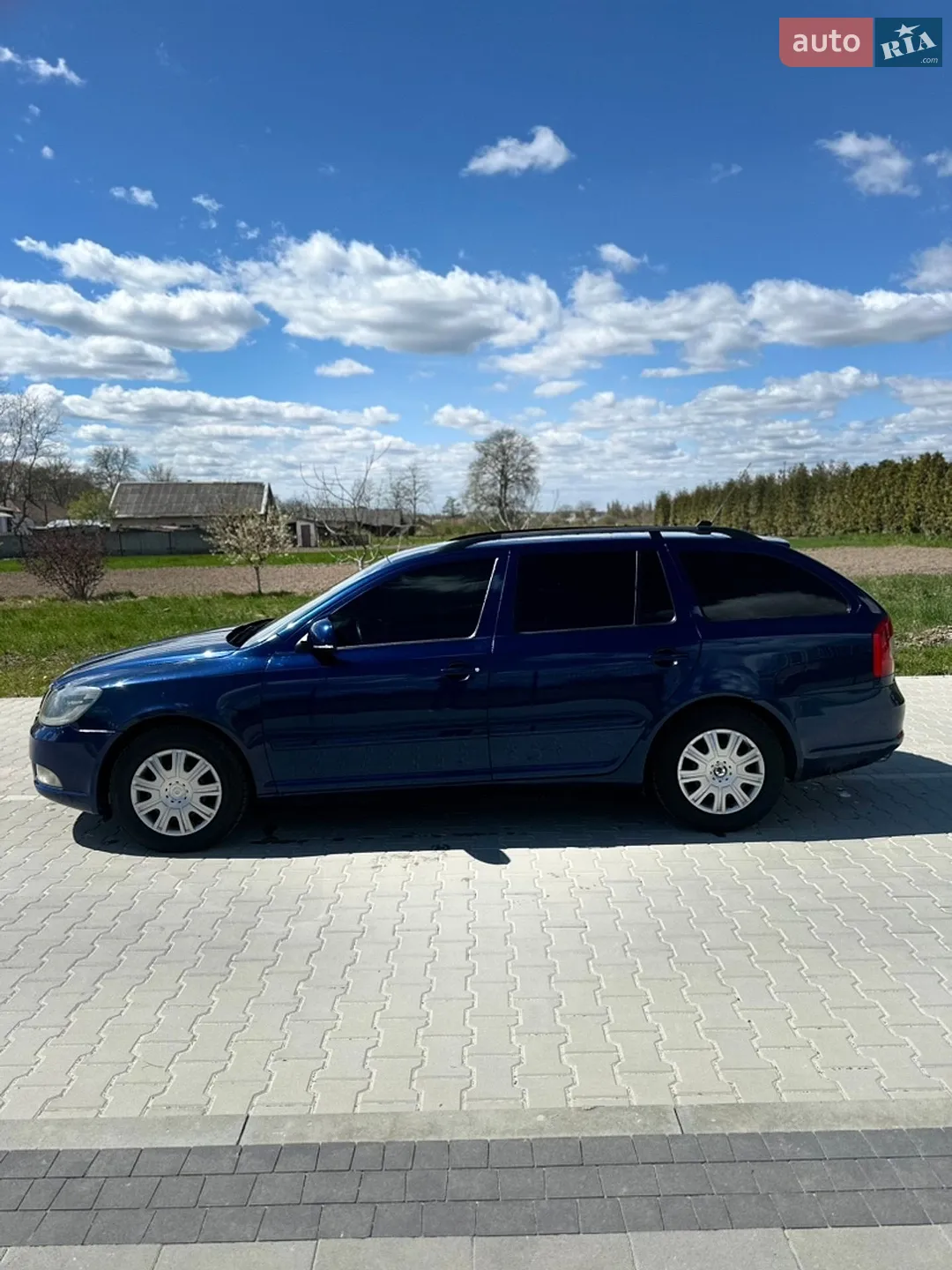 2010 Skoda Octavia - мініатюра 9