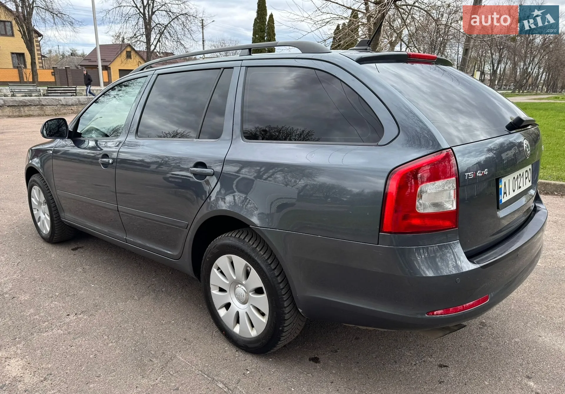 2010 Skoda Octavia - мініатюра 10