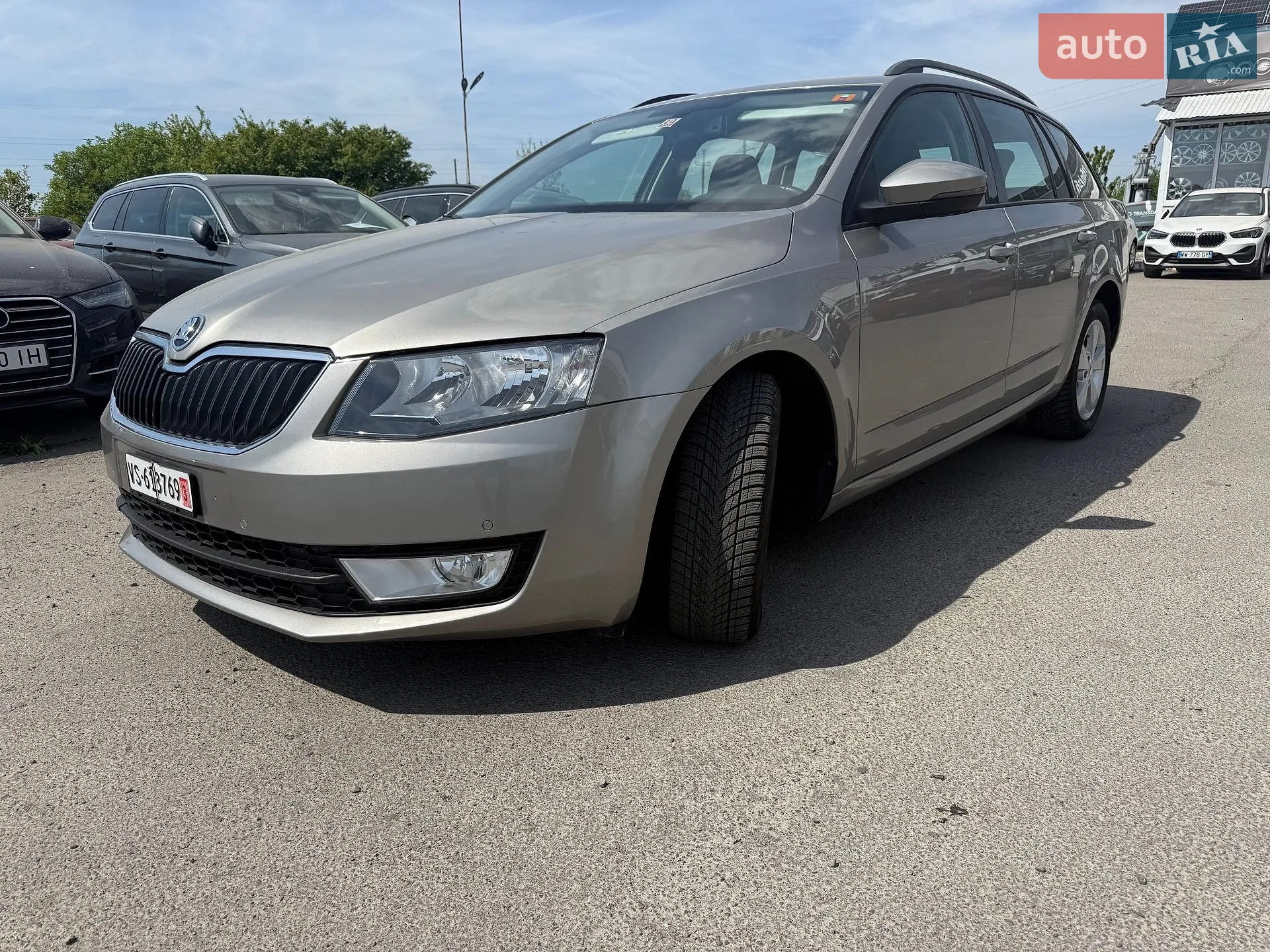 2015 Skoda Octavia - фото 1