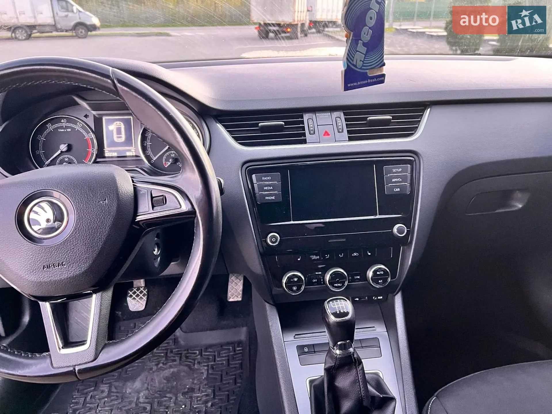 2017 Skoda Octavia - мініатюра 7