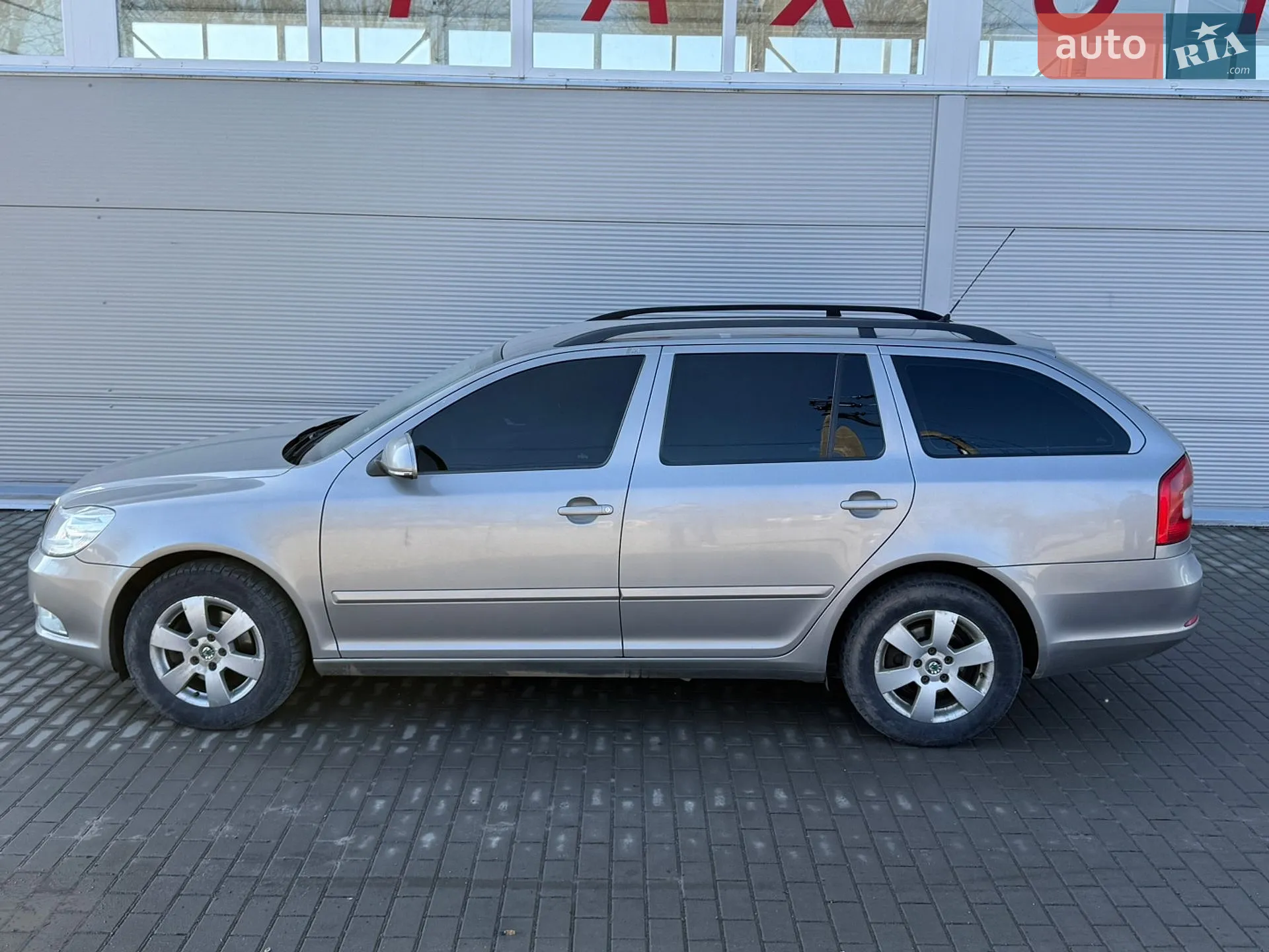 2010 Skoda Octavia - мініатюра 7