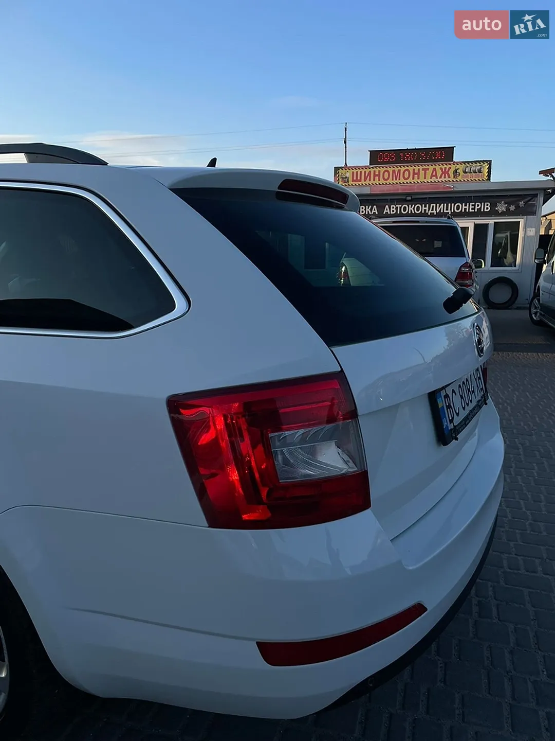2016 Skoda Octavia - мініатюра 14