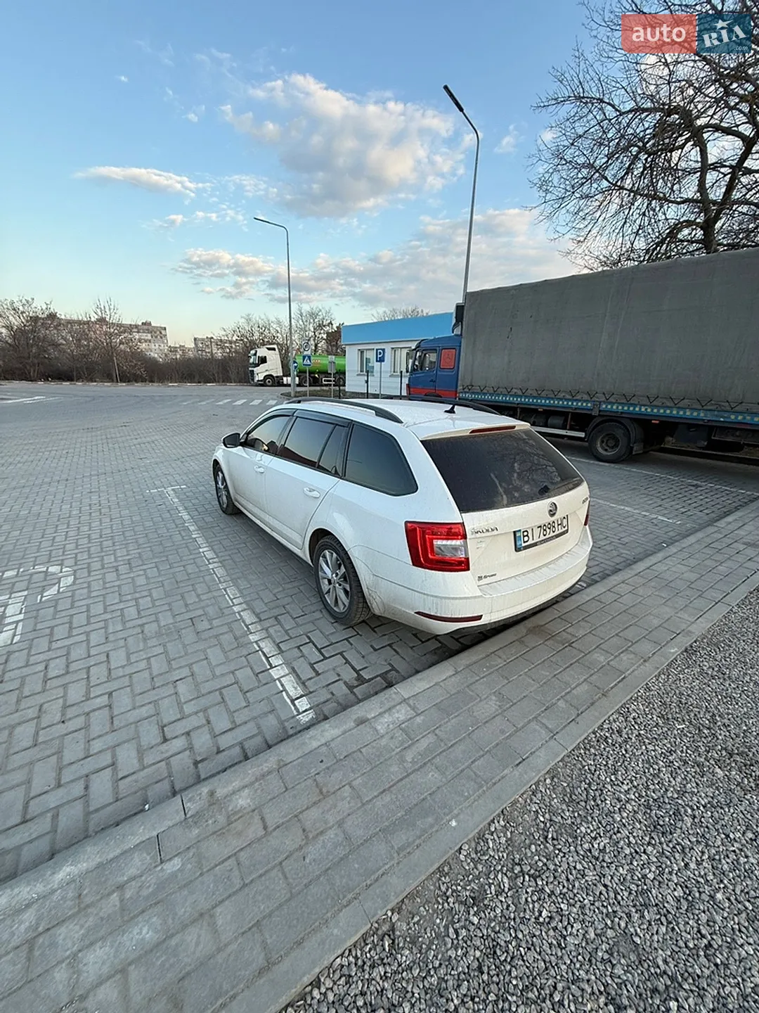 2017 Skoda Octavia - мініатюра 4