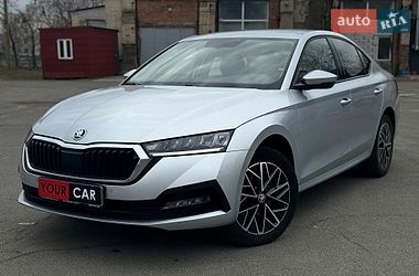 Лифтбек Skoda Octavia 2020 в Киеве