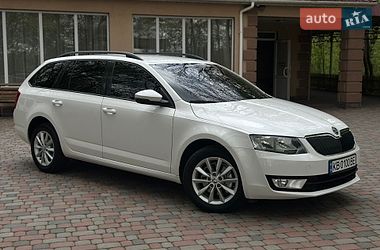 Универсал Skoda Octavia 2014 в Гайсине