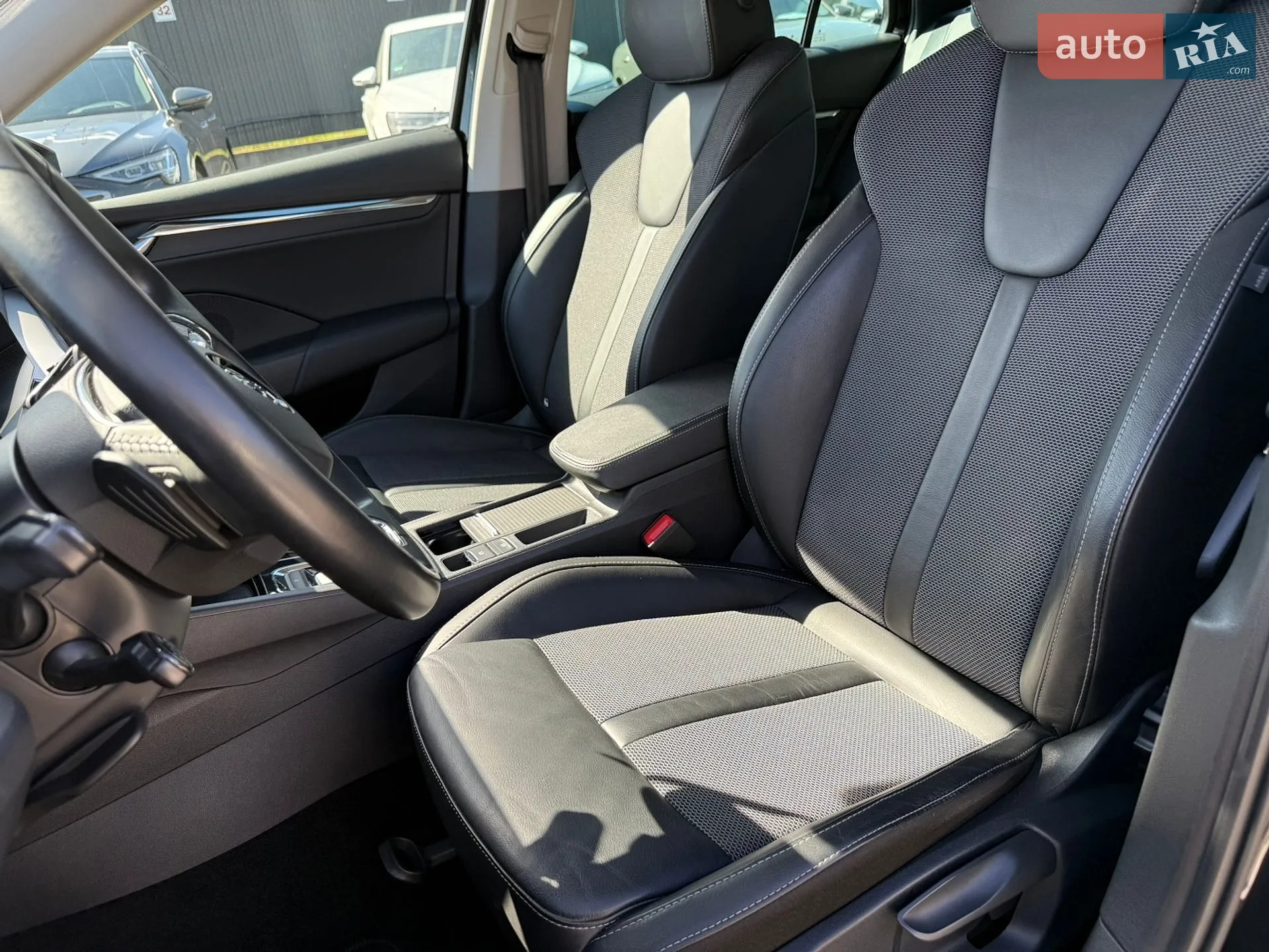 2023 Skoda Octavia - мініатюра 23