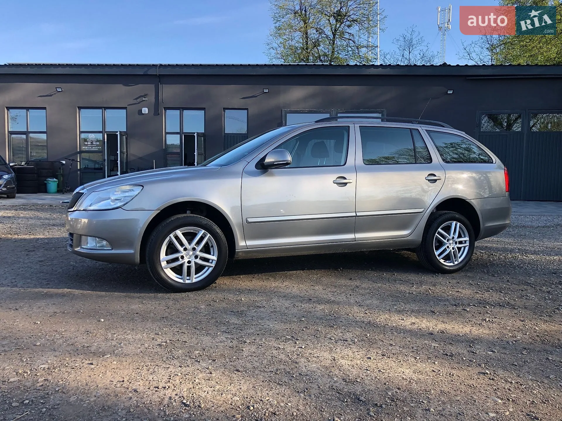 2011 Skoda Octavia - мініатюра 4