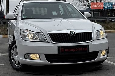 Универсал Skoda Octavia 2012 в Белогородке