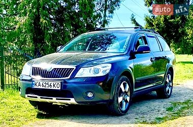 Универсал Skoda Octavia 2013 в Стрые