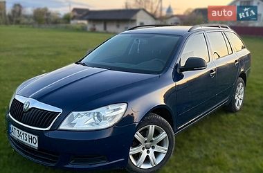 Універсал Skoda Octavia 2012 в Богородчанах