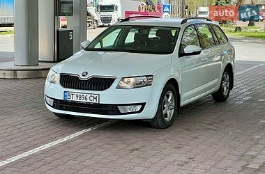 Универсал Skoda Octavia 2015 в Крыжополе