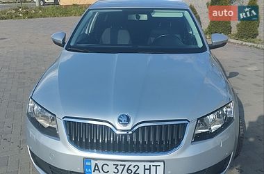 Ліфтбек Skoda Octavia 2015 в Рівному