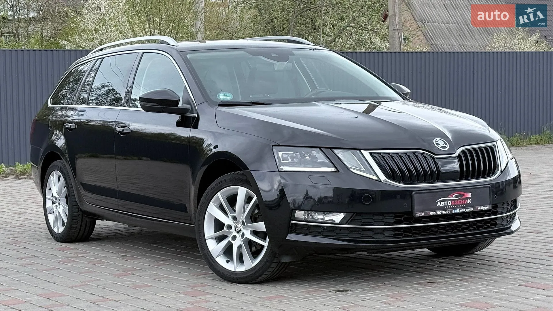 2019 Skoda Octavia - мініатюра 2