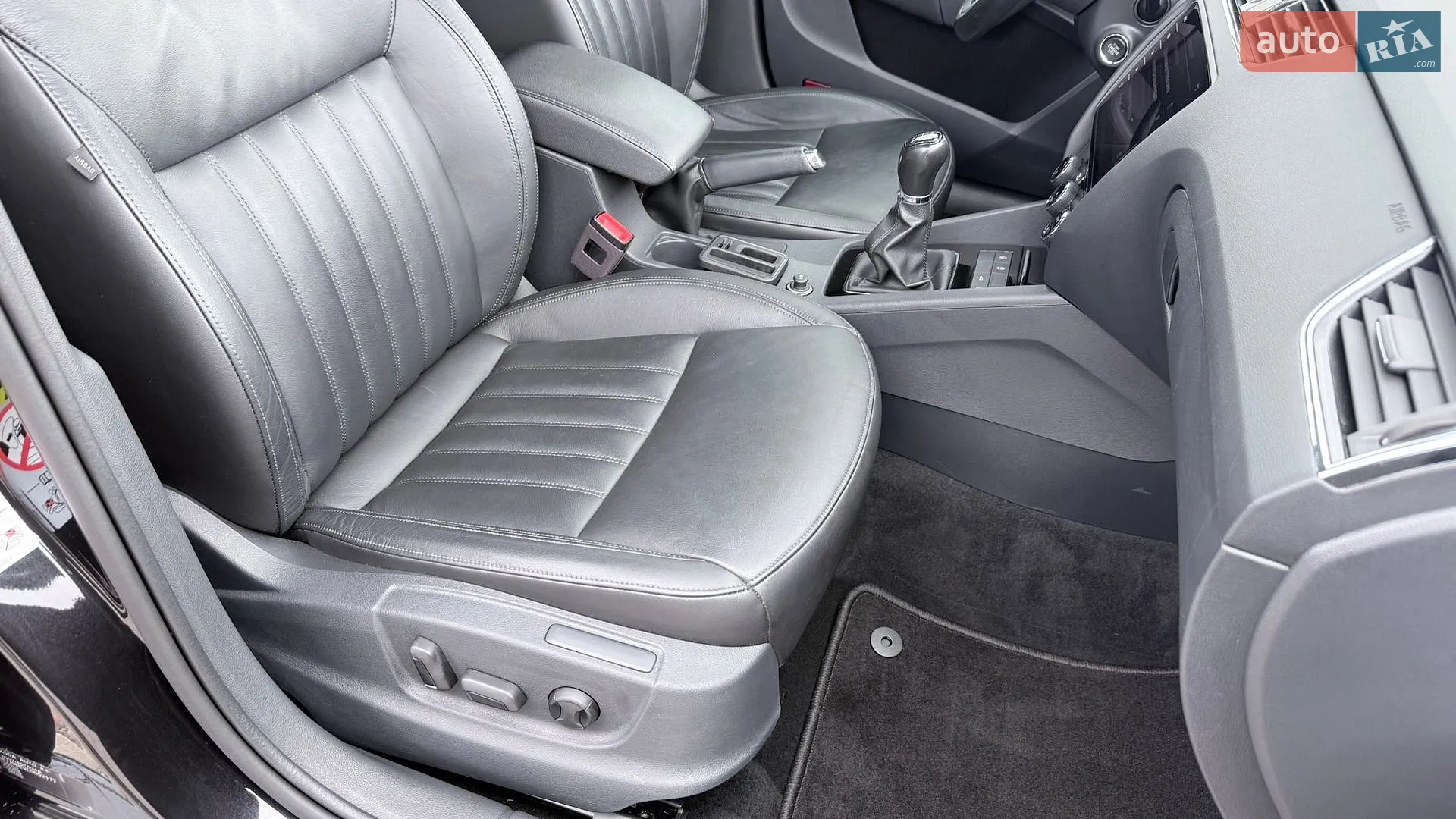 2019 Skoda Octavia - мініатюра 34
