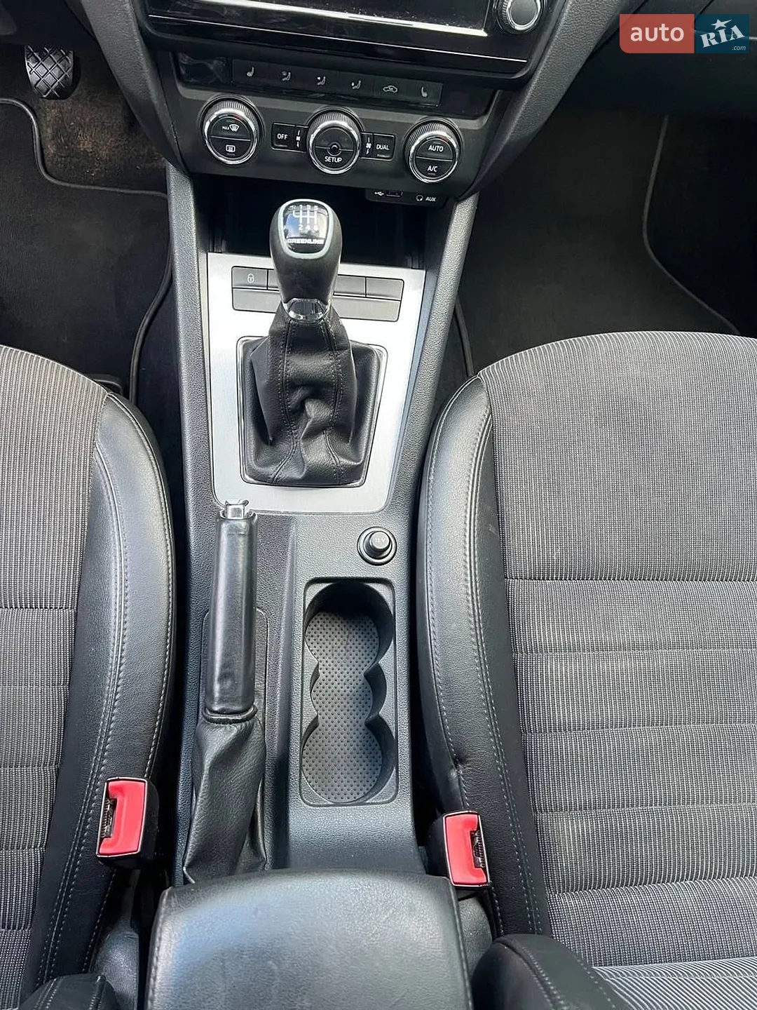 2014 Skoda Octavia - мініатюра 27