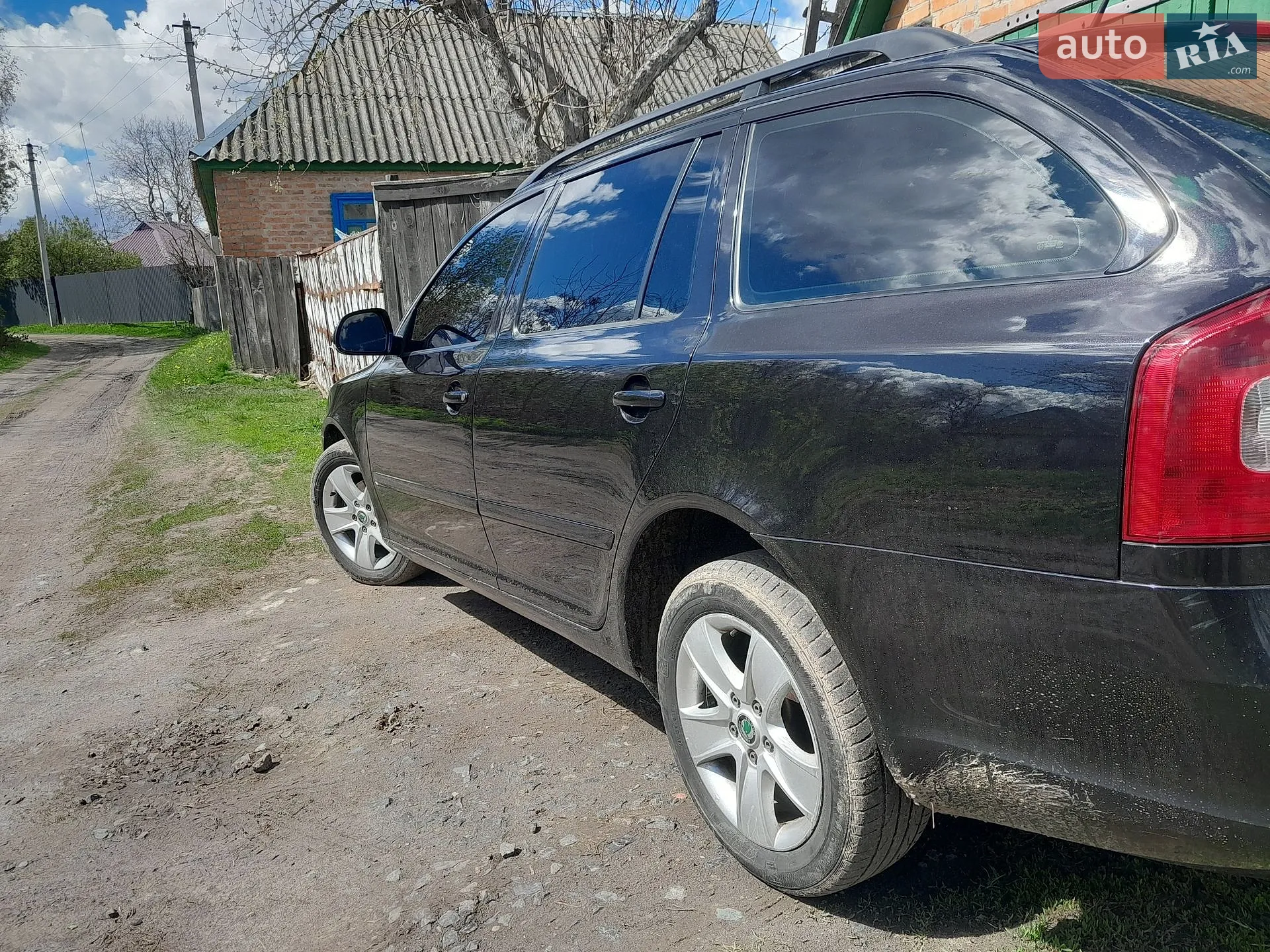 2011 Skoda Octavia - мініатюра 3