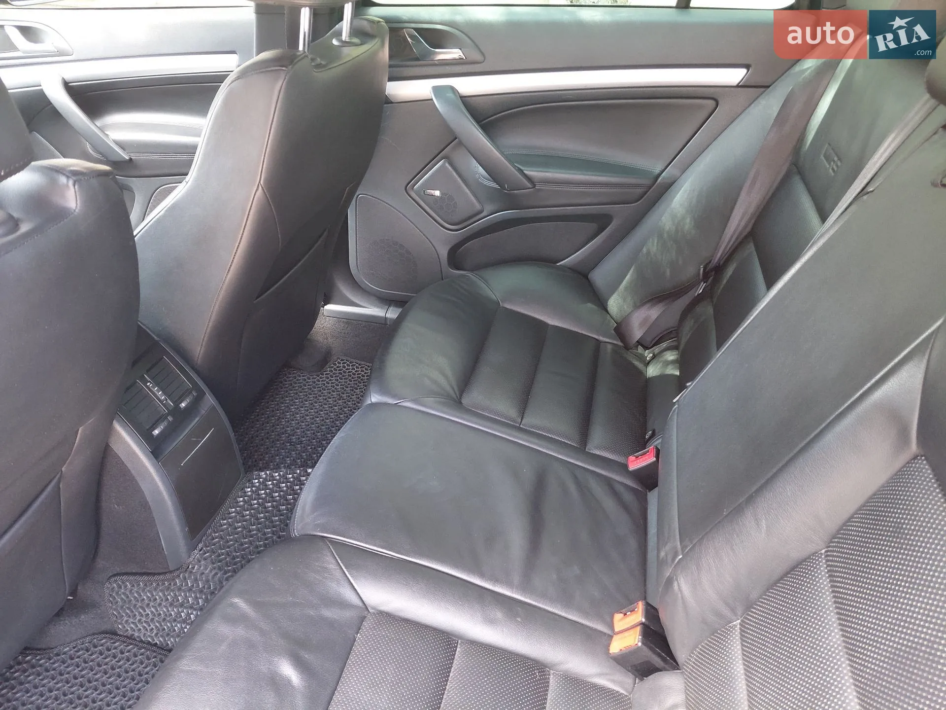 2011 Skoda Octavia - мініатюра 21