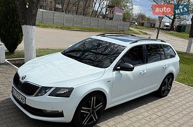 Універсал Skoda Octavia 2017 в Лозовій