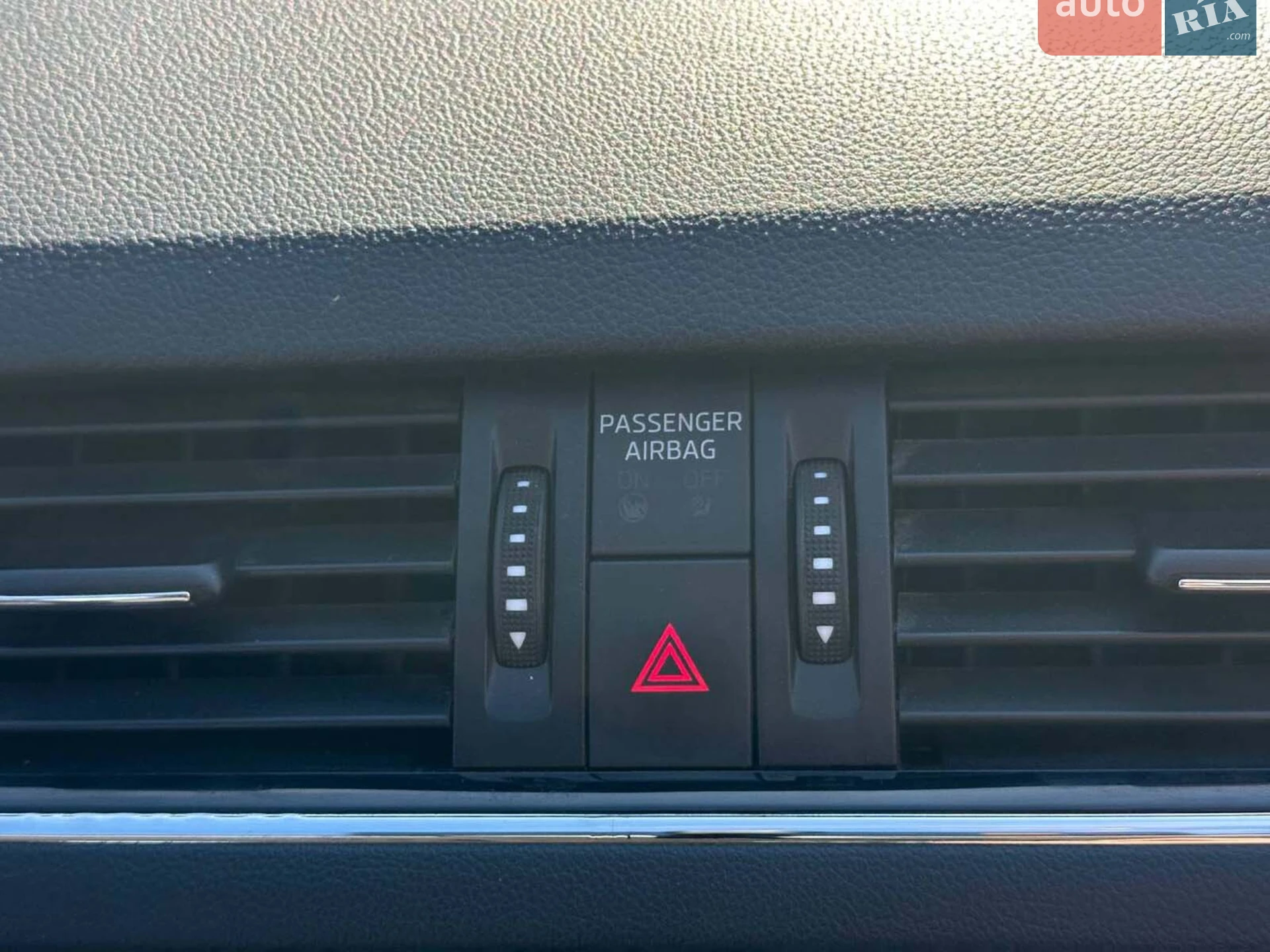 2019 Skoda Octavia - мініатюра 29