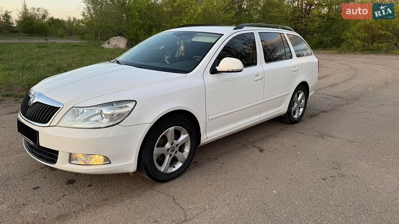2013 Skoda Octavia - мініатюра 12