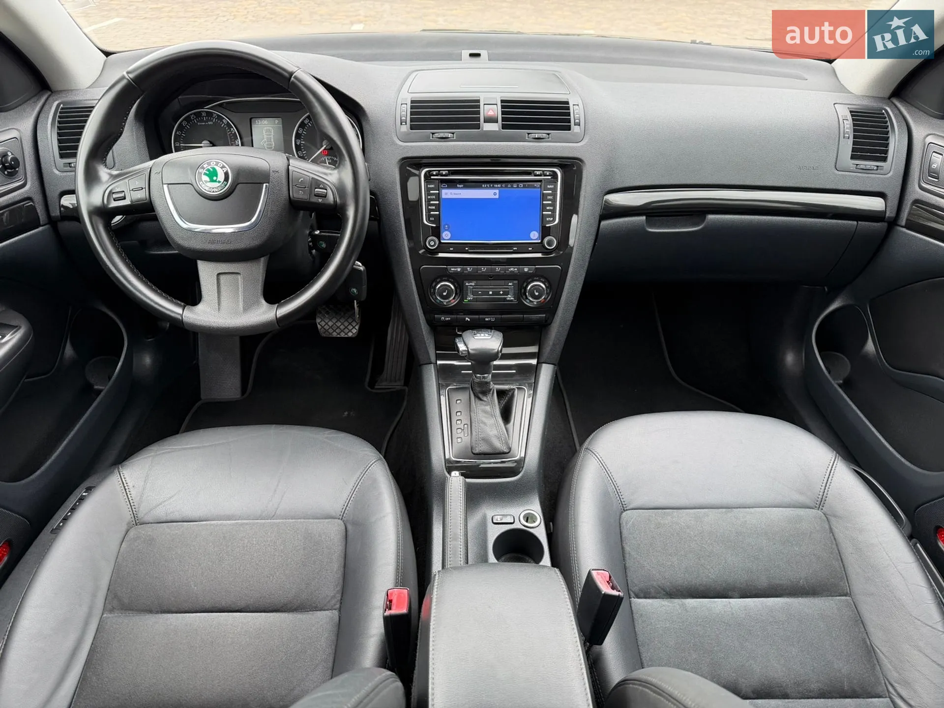 2010 Skoda Octavia - мініатюра 5
