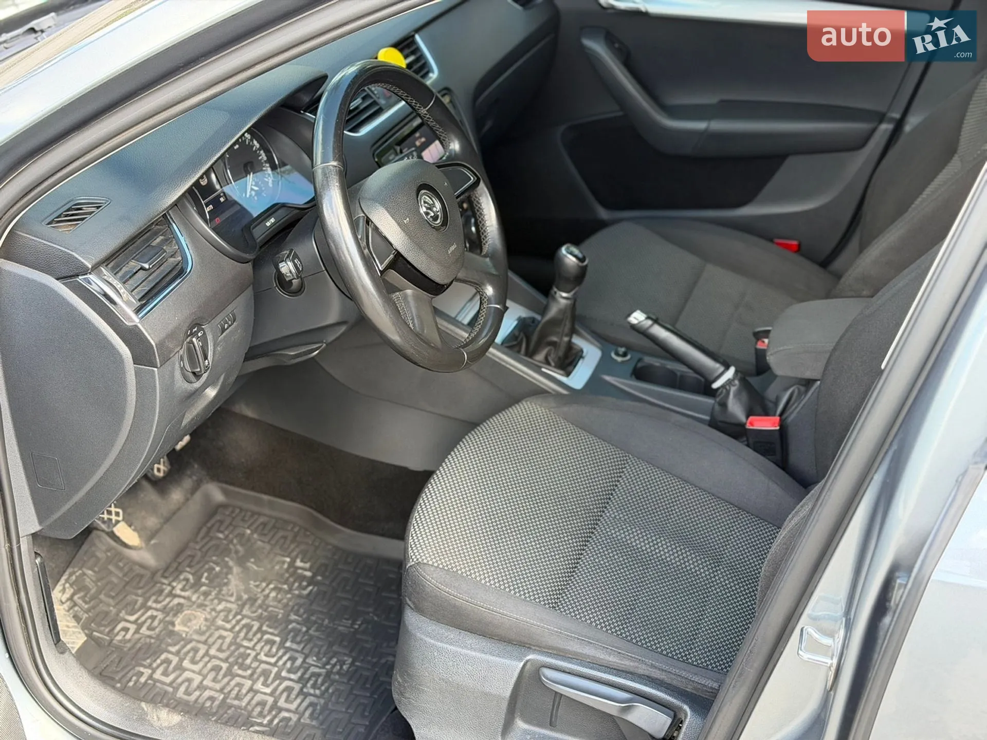 2013 Skoda Octavia - мініатюра 12