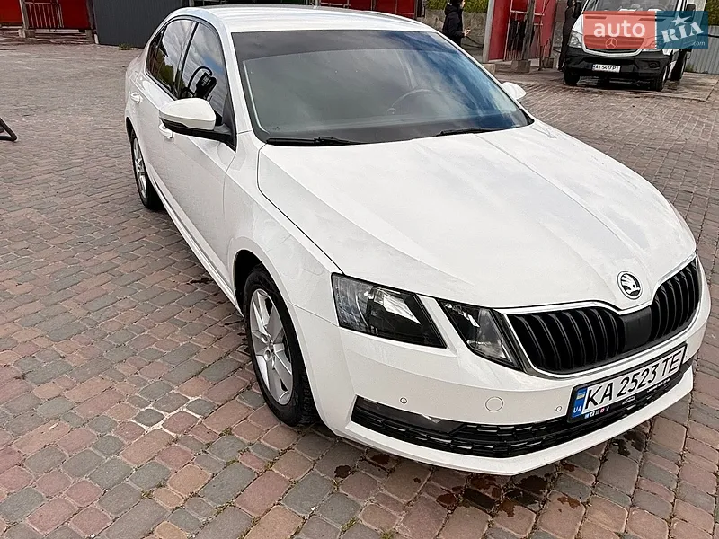 Skoda Octavia 2018 VIN TMBAG7NE4K0060928 фото оголошення 7 з 44