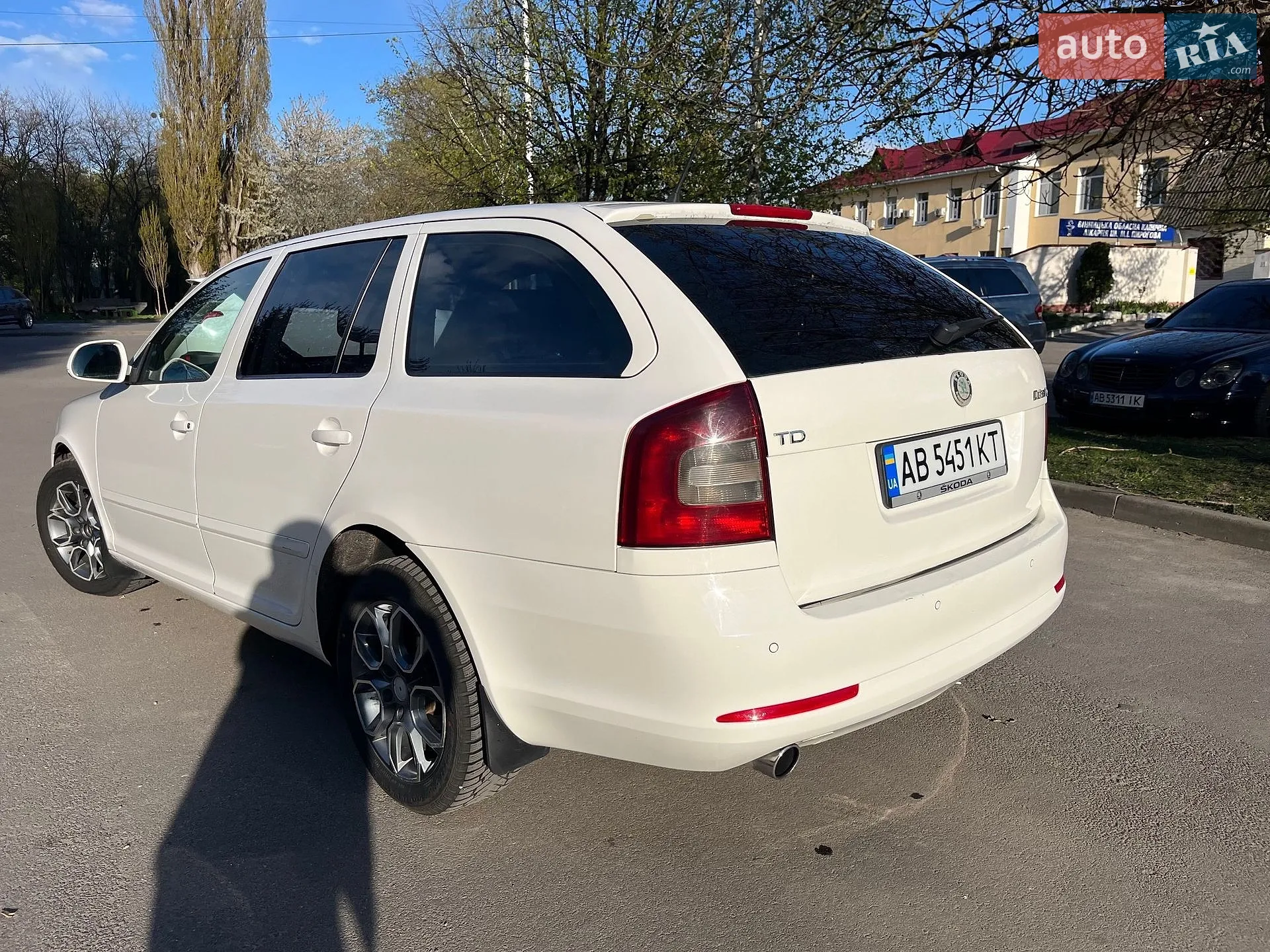 2010 Skoda Octavia - мініатюра 7
