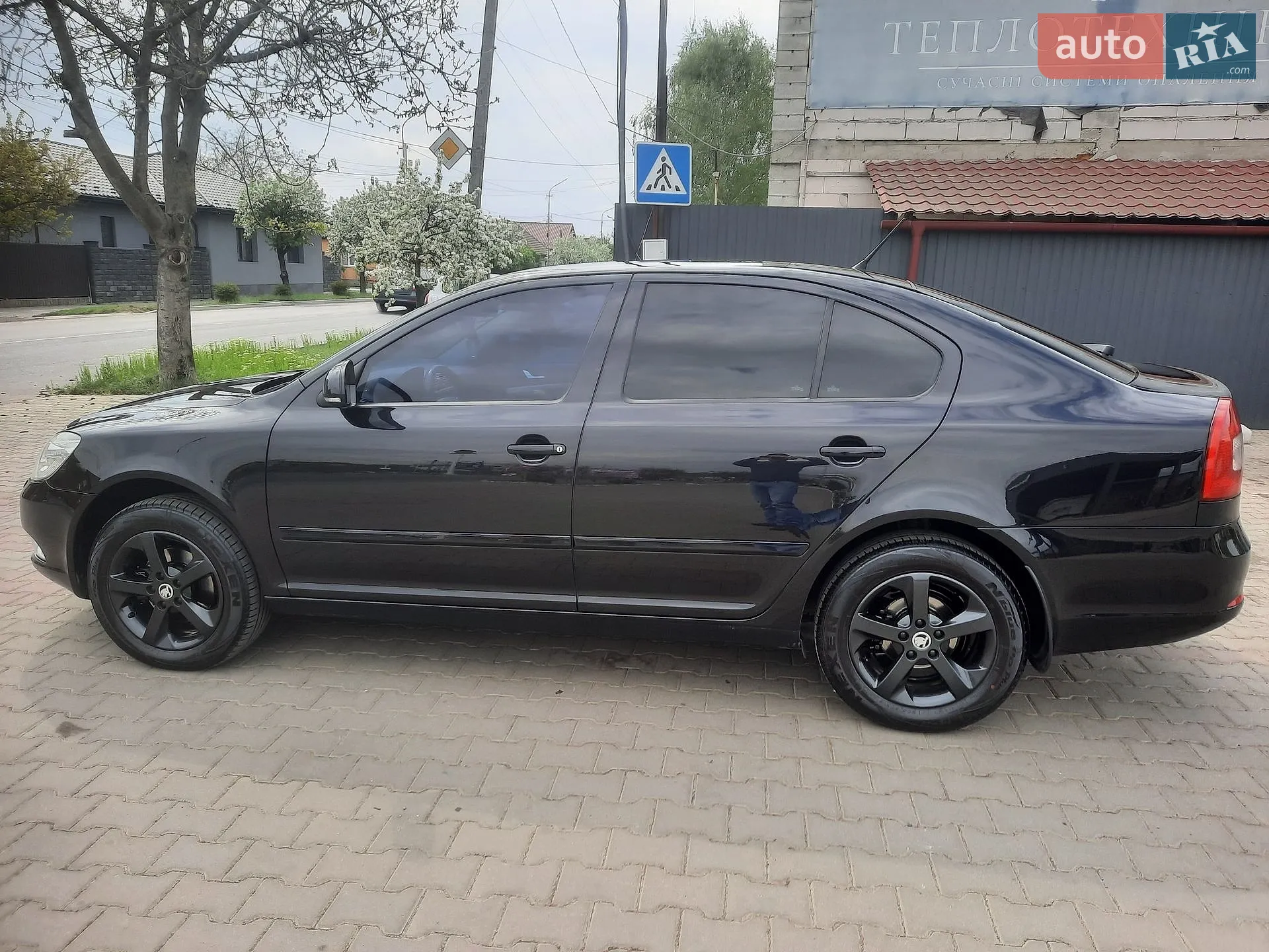 2011 Skoda Octavia - мініатюра 8