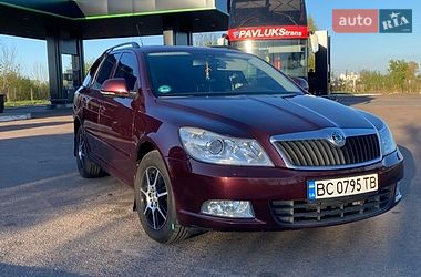 Универсал Skoda Octavia 2010 в Львове