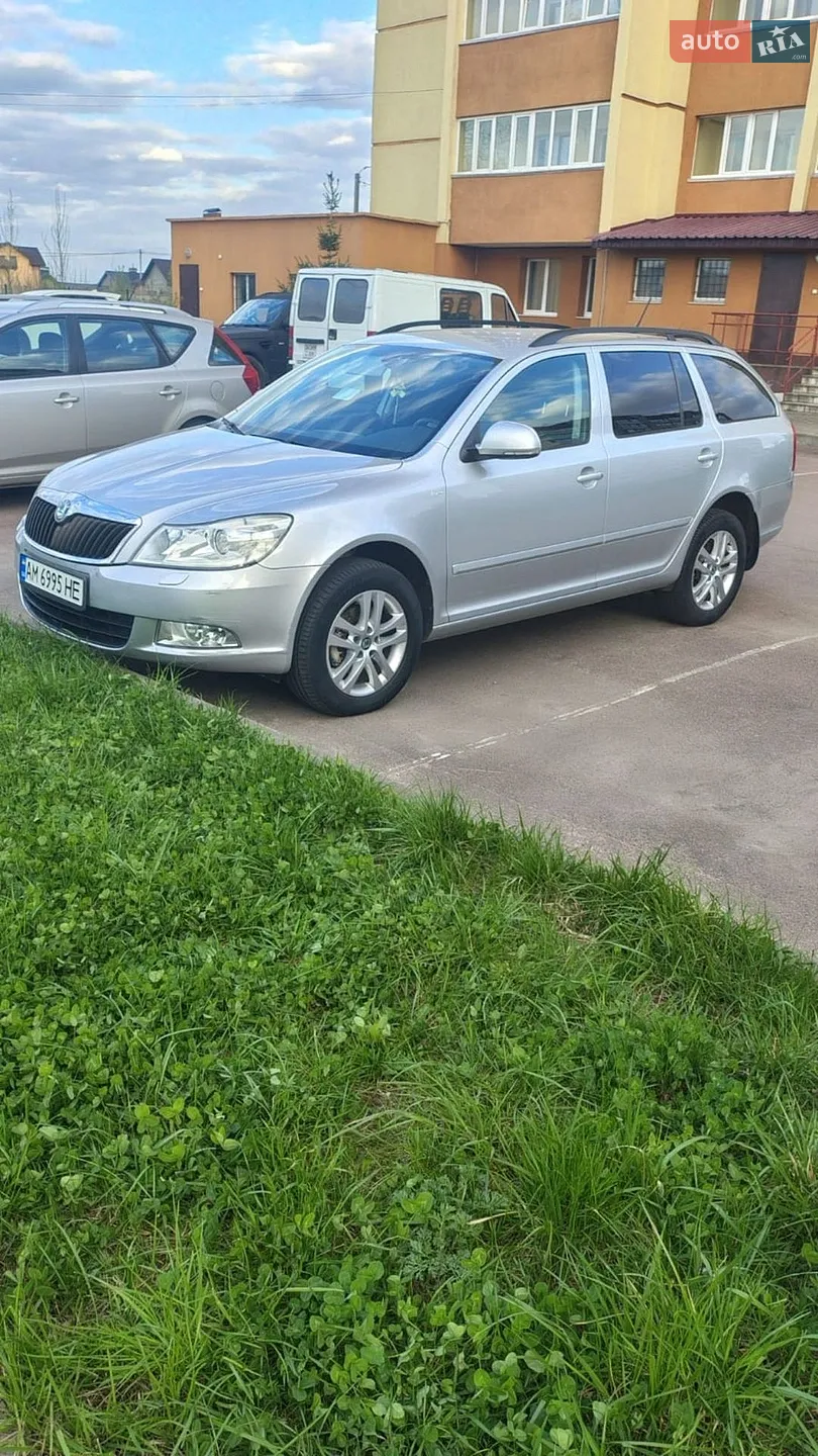 2011 Skoda Octavia - мініатюра 3