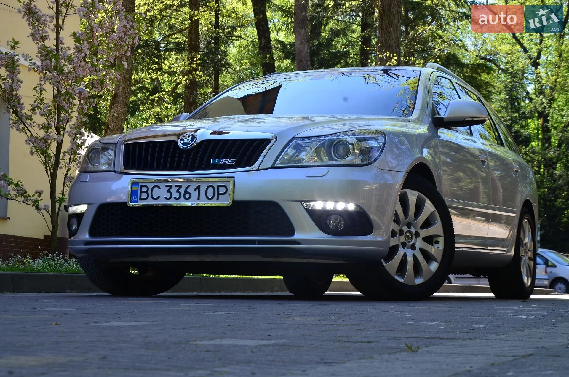 2010 Skoda Octavia - мініатюра 16