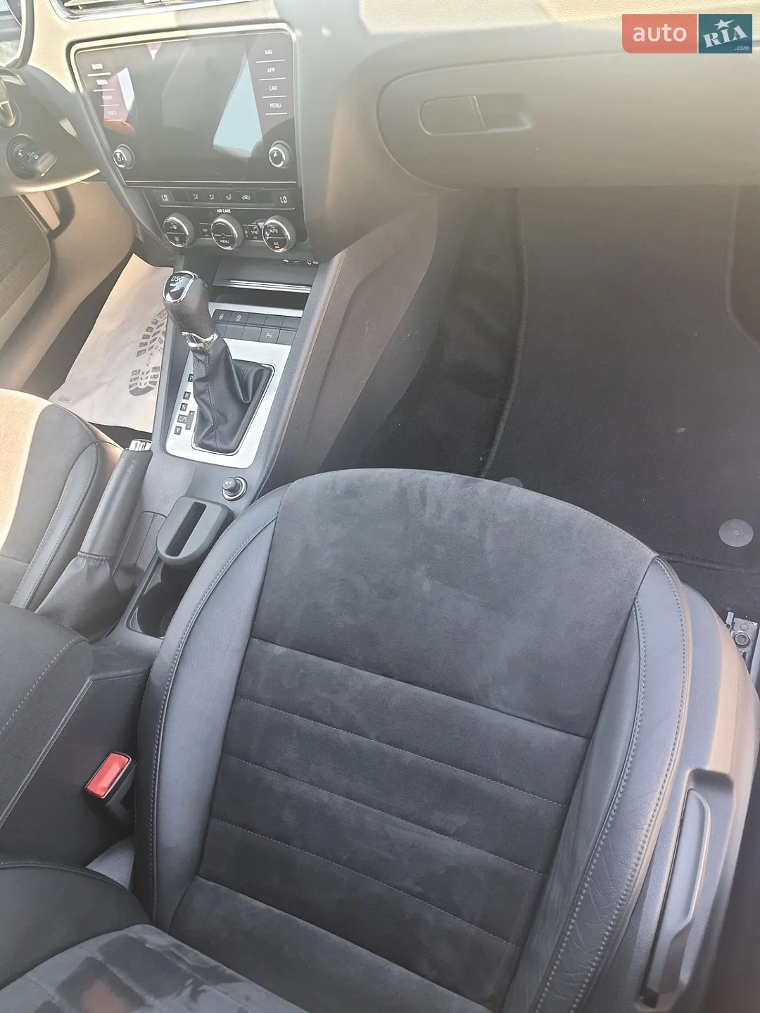 2017 Skoda Octavia - мініатюра 15