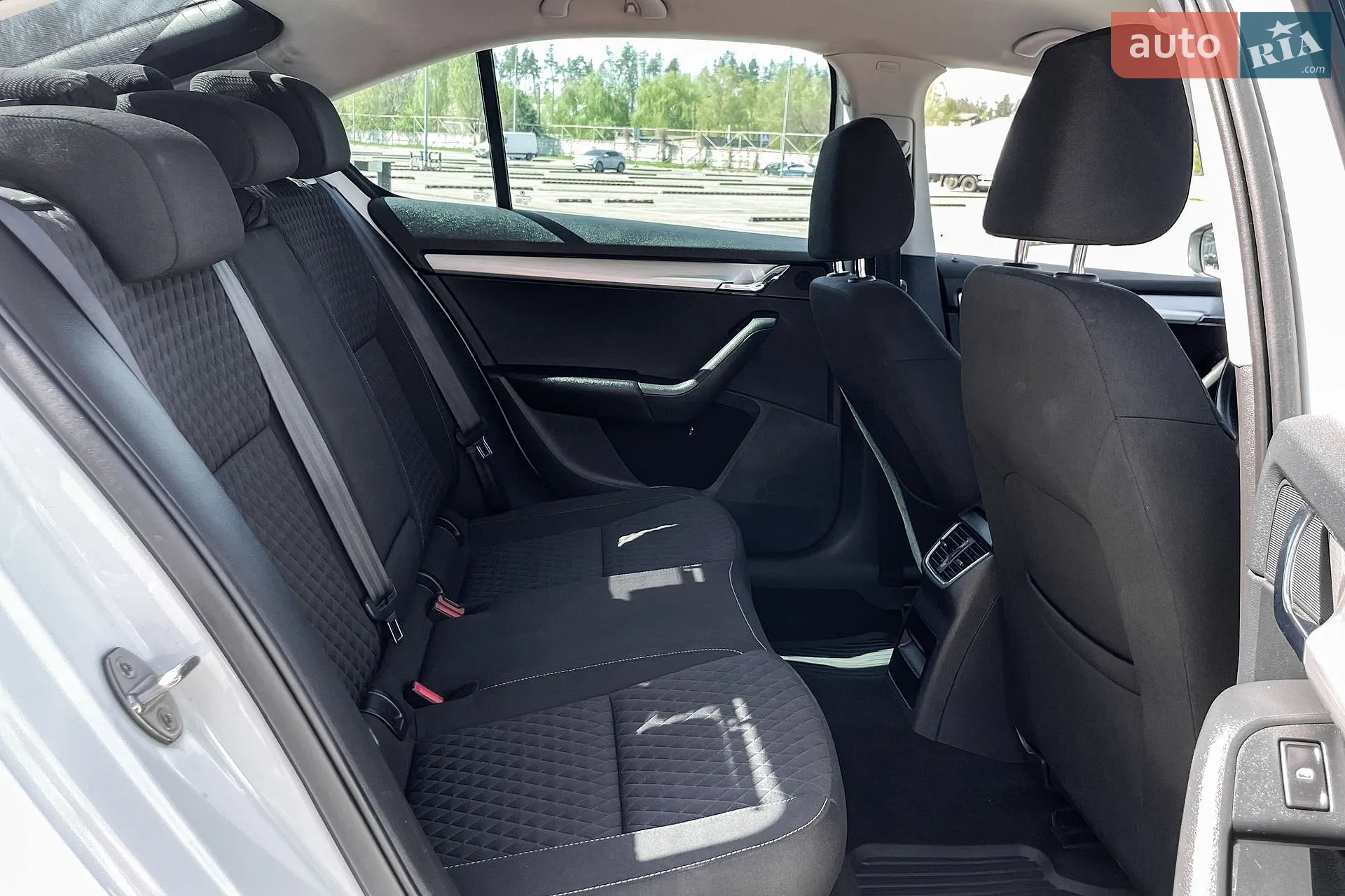 2017 Skoda Octavia - мініатюра 14