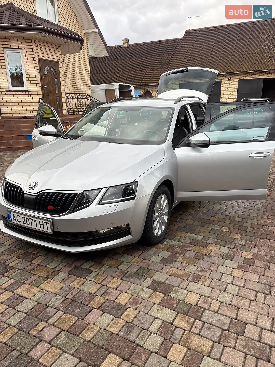 2017 Skoda Octavia - мініатюра 23