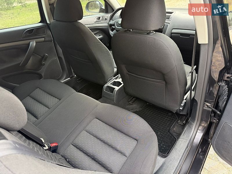 Ліфтбек Skoda Octavia 2009 в Охтирці