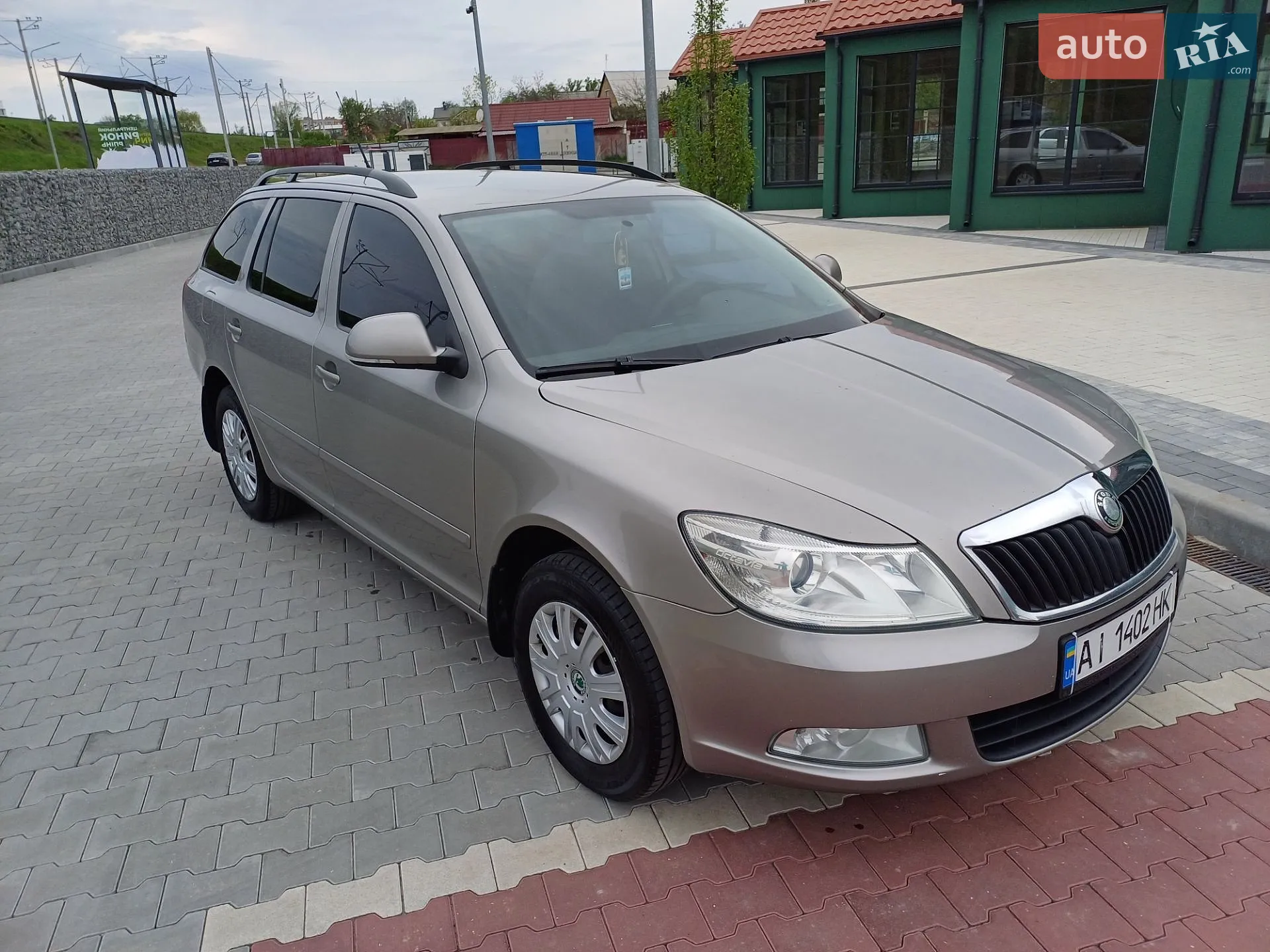 2010 Skoda Octavia - мініатюра 4