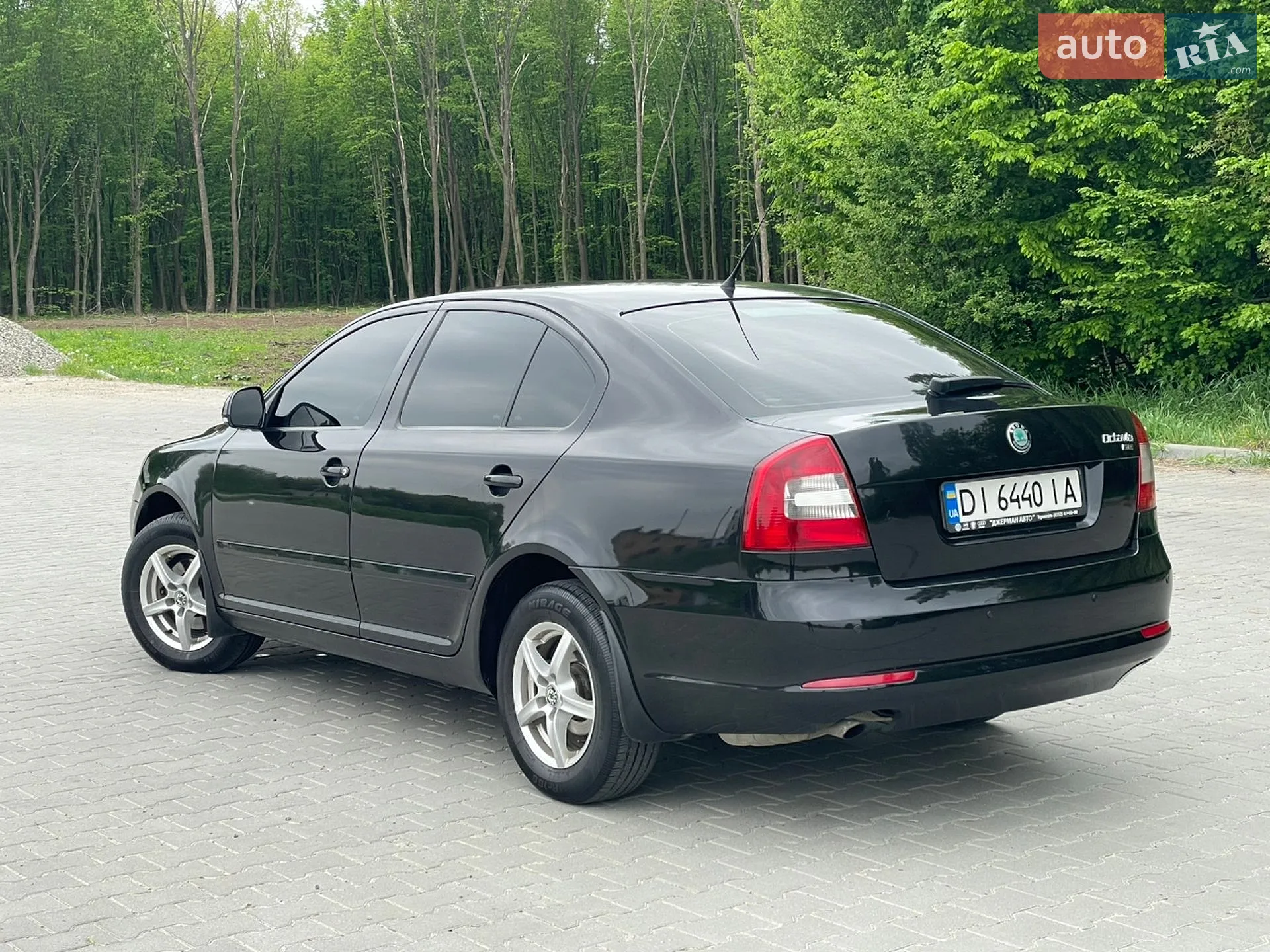 2010 Skoda Octavia - мініатюра 5